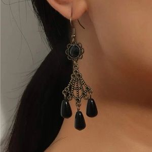 BLACK BEADED BRONZED DANGLE EARRINGS